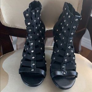 Michael Kors  size 6  1/2